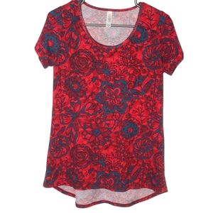 2/$30 🏷 Lularoe Classic Tee